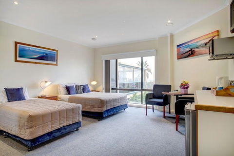 Navigators Motel & Diner - Accommodation Redcliffe 6