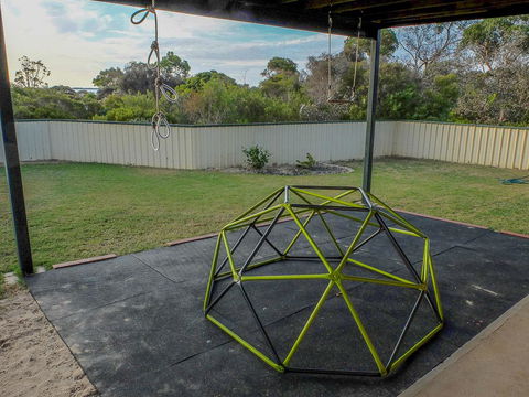 Seacroft - Accommodation Redcliffe 31