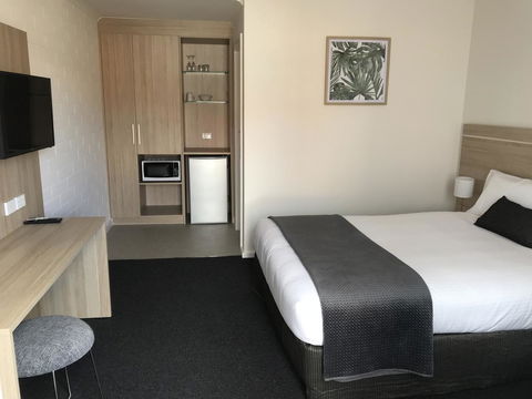 Frewville Motor Inn - Accommodation Redcliffe 0