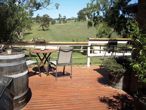 1860 Wine Country Cottages - Accommodation Redcliffe 3