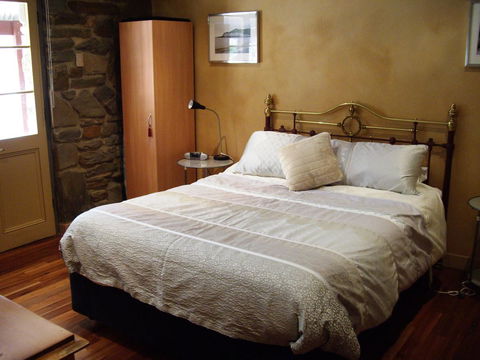 1860 Wine Country Cottages - Accommodation Redcliffe 11