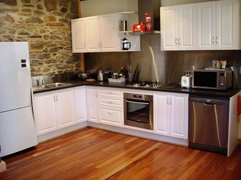 1860 Wine Country Cottages - Accommodation Redcliffe 17