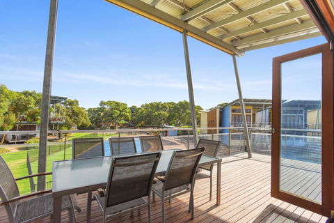Villa 53 South Shores - Normanville S14 - Accommodation Redcliffe 4