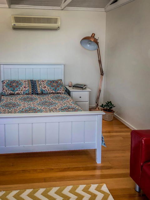 SeaLaVie - Accommodation Redcliffe 32
