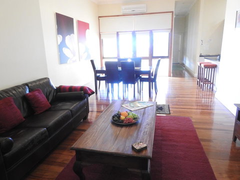 A Secret Garden - Accommodation Redcliffe 10