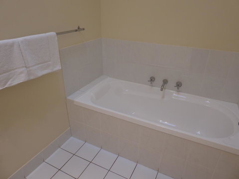A Secret Garden - Accommodation Redcliffe 18