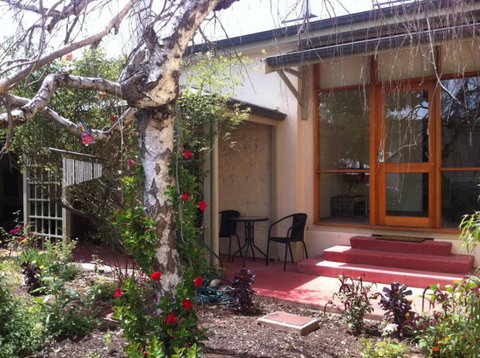 A Secret Garden - Accommodation Redcliffe 0
