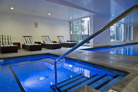 Luxury City Apt With Pool, Gym, Spa, Netflix - Accommodation Redcliffe 17