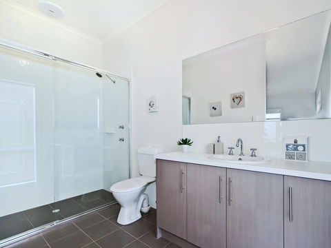Seas The Day - Accommodation Redcliffe 9