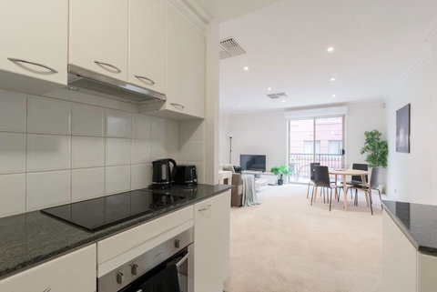 One Bedroom In Adelaideâ€™s East End FREE WIFI*Netflix*Parking - Accommodation Redcliffe 17