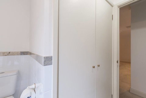 One Bedroom In Adelaideâ€™s East End FREE WIFI*Netflix*Parking - Accommodation Redcliffe 20