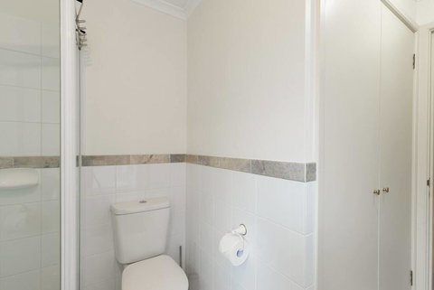 One Bedroom In Adelaideâ€™s East End FREE WIFI*Netflix*Parking - Accommodation Redcliffe 14