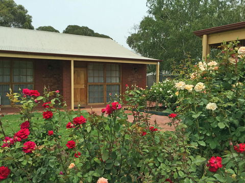 Coonawarra Place Motor Inn - Accommodation Redcliffe 24