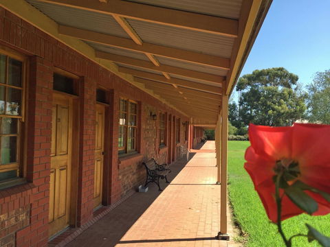 Coonawarra Place Motor Inn - Accommodation Redcliffe 33