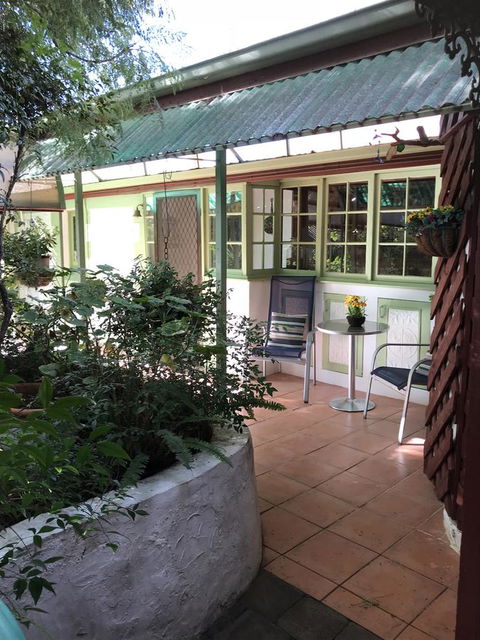 Cosy Nook - Accommodation Redcliffe 14