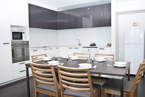 Mawson Lakes Hotel - Accommodation Redcliffe 9