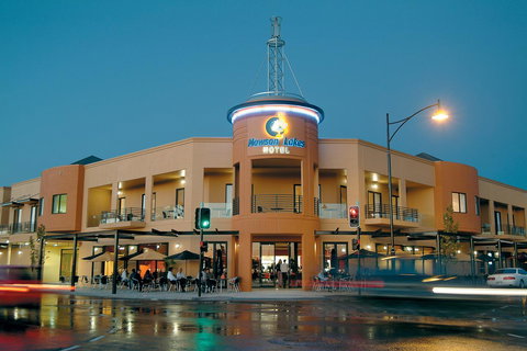 Mawson Lakes Hotel - Accommodation Redcliffe 8