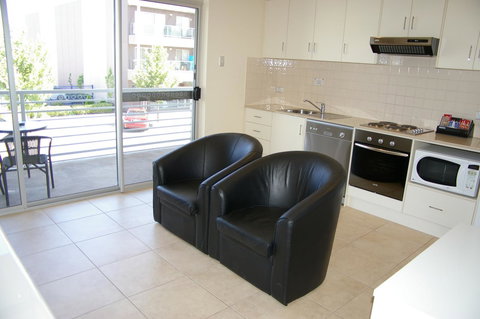 Mawson Lakes Hotel - Accommodation Redcliffe 29