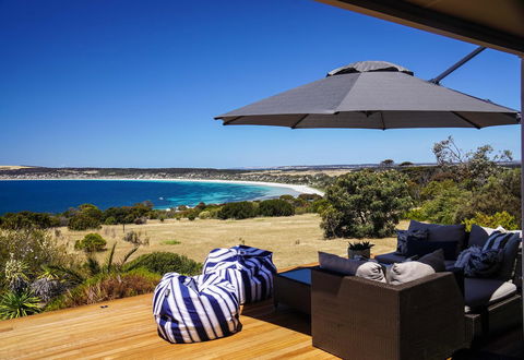 The Cape - Accommodation Redcliffe 1