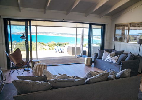 The Cape - Accommodation Redcliffe 0