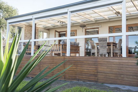 Port Lincoln Seaside Home - Accommodation Redcliffe 10