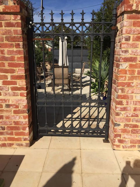 The Winemakers - Accommodation Redcliffe 20