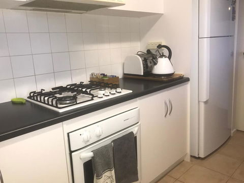 Island Break - Accommodation Redcliffe 2