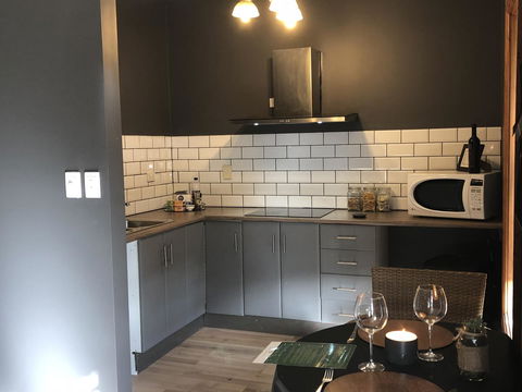 Amande Bed And Breakfast - Accommodation Redcliffe 11