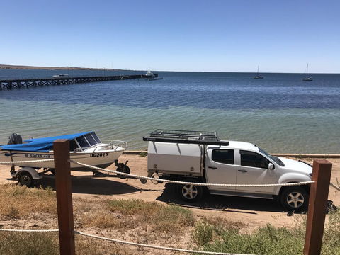 Beachside & Jetty View Apartment 6 - Captain\'s Apt - Accommodation Redcliffe 9