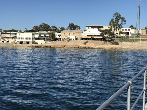 Beachside & Jetty View Apartment 6 - Captain\'s Apt - Accommodation Redcliffe 39