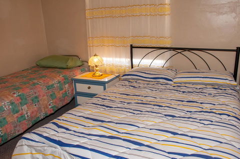 Kimba Units - Accommodation Redcliffe 13