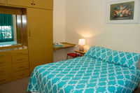 Book Kimba Accommodation Vacations Accommodation Redcliffe Accommodation Redcliffe