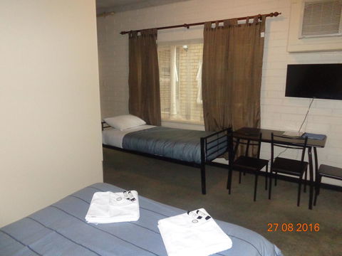 Adelaide Backpackers And Travellers Inn - Accommodation Redcliffe 14