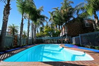 Book Dubbo Accommodation Vacations Accommodation Redcliffe Accommodation Redcliffe