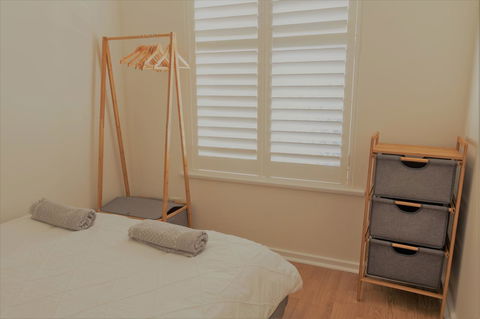 Henley Beach South, Amazing Views, Huge Private Balcony! - Accommodation Redcliffe 13