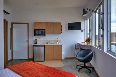 Cloudscape Apartment No 2 - Accommodation Redcliffe 7