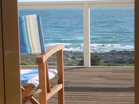 Ashendens At Penneshaw - Accommodation Redcliffe 0