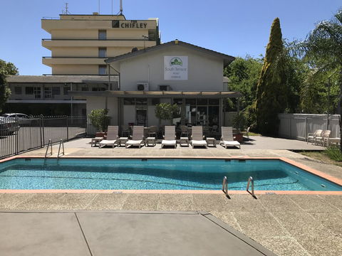 HotelMOTEL Adelaide - Accommodation Redcliffe 0