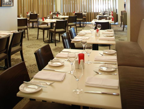 HotelMOTEL Adelaide - Accommodation Redcliffe 11
