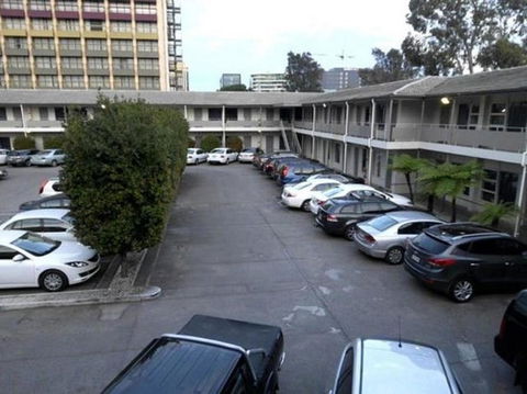 HotelMOTEL Adelaide - Accommodation Redcliffe 1