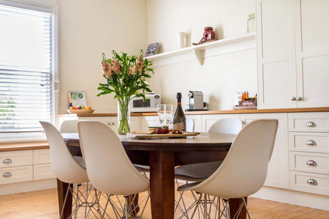 20 Hill Avenue Bed & Breakfast - Accommodation Redcliffe 17