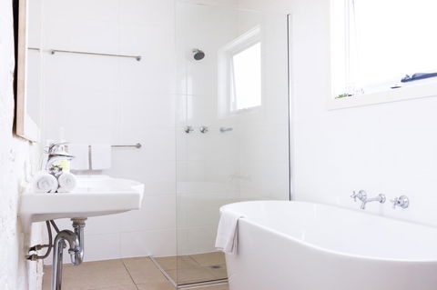 20 Hill Avenue Bed & Breakfast - Accommodation Redcliffe 23