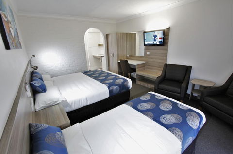 Aston Motel Yamba - Accommodation Redcliffe 0