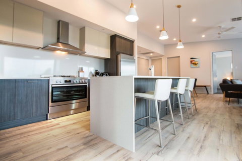 Wellington Lake Retreat - Accommodation Redcliffe 1