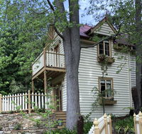 Aldgate Creek Cottage Bed and Breakfast - Accommodation Redcliffe