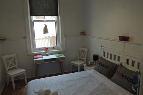 Wozza's B&B - Accommodation Redcliffe 39