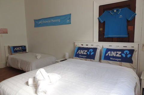 Wozza's B&B - Accommodation Redcliffe 31