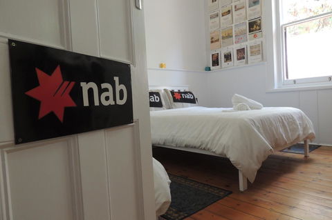 Wozza's B&B - Accommodation Redcliffe 13