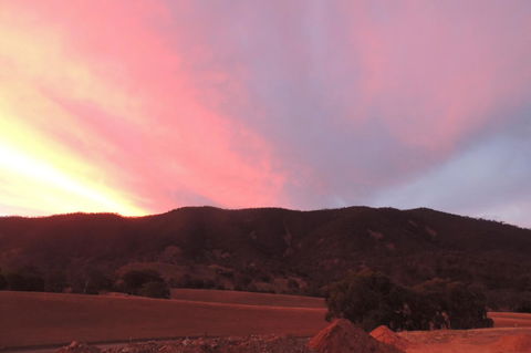 Wozza's B&B - Accommodation Redcliffe 6