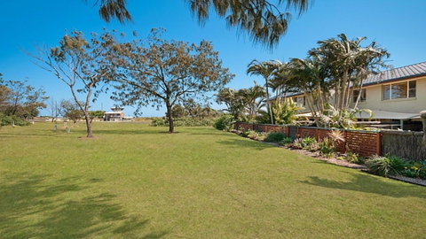 Casuarina 1 - Accommodation Redcliffe 11